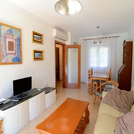 Villa In Lescala Near Sandy Beaches