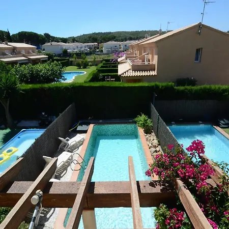 In Lescala Near Sandy Beaches Villa L' Escala