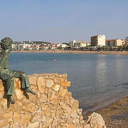 In Lescala Near Sandy Beaches Villa L' Escala
