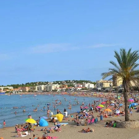 In Lescala Near Sandy Beaches Villa